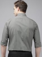 Arrow Pure Cotton Manhattan Slim Fit Opaque Formal Shirt