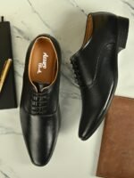 Azzaro Black Men Black Solid Formal Oxfords