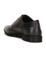 Bata Men Black Solid Formal Oxfords