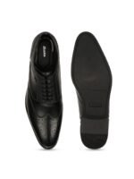 Bata Men Black Solid Formal Oxfords