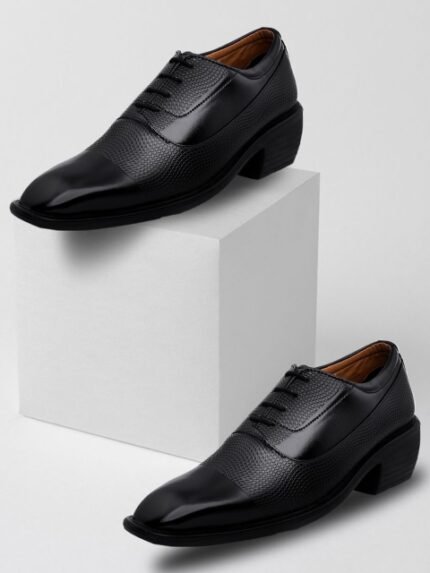 Bxxy Men Textured Round Toe Formal Oxfords