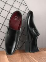 Carlton London Men Textured Formal Slip-On Shoes