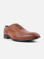 Carlton London Men Textured Leather Formal Oxfords