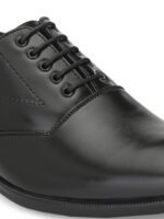 Fentacia Men Black Solid Genuine Leather Formal Oxfords