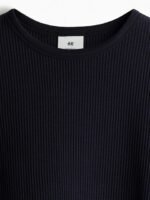 H&M Men Regular Fit Waffled T-shirt