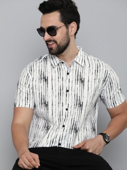 HERE&NOW Men Slim Fit Opaque Striped Cotton Casual Shirt