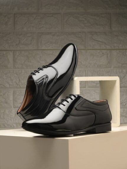 HERE&NOW Men Textured Formal Oxford Shoes