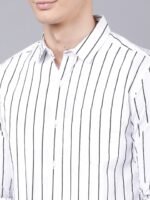 HIGHLANDER Men White & Black Slim Fit Striped Casual Shirt