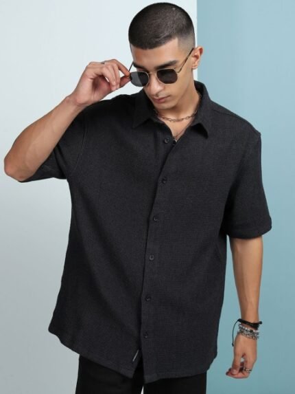 HIGHLANDER Textured Spread Collar Short Sleeves Oversized Casual Shirt