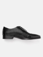 House of Pataudi Men Textured Detail Leather Square-Toe Formal Oxfords