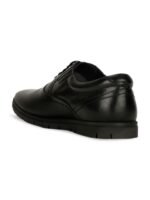 Hush Puppies Men Textured Leather Formal Oxfords