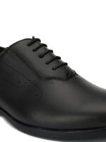 INVICTUS Men Black Solid Formal Oxford Shoes