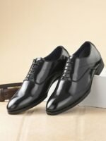 INVICTUS Men Black Solid Formal Oxfords