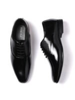 INVICTUS Men Black Textured Formal Oxfords