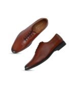 LEGWORK Men Textured Formal Oxfords