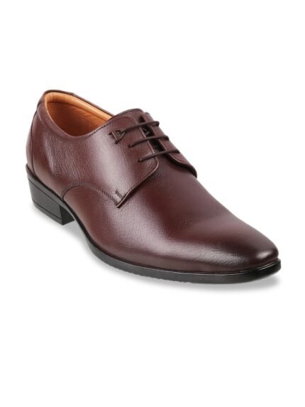 Mochi Men Brown Solid Leather Formal Oxfords