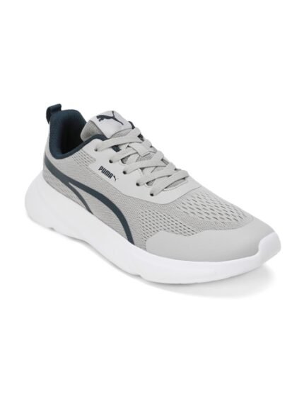 Puma Men Tread Run Sneakers