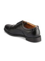 Red Chief Men Black Solid Leather Formal Oxfords