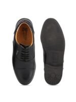 Red Chief Men Black Solid Leather Formal Oxfords