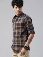 Roadster Men Beige & Blue Regular Fit Checked Sustainable Casual Shirt