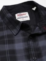 Roadster Men Black & Grey Checked Pure Cotton Casual Shirt