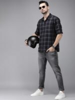 Roadster Men Black & Grey Checked Pure Cotton Casual Shirt