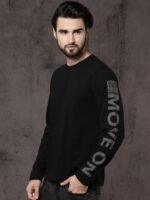 Roadster Men Black Solid Round Neck T-shirt