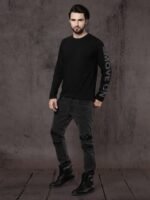 Roadster Men Black Solid Round Neck T-shirt