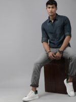 Roadster Men Blue Faded Casual Shirt