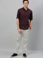 Roadster Men Burgundy & Grey Regular Fit Checked Sustainable Casual Shirt