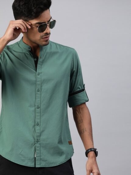 Roadster Men Green Regular Fit Solid Sustainable Casual Shirt