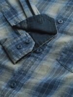 Roadster Men Navy Blue & Grey Checked Casual Sustainable Shirt