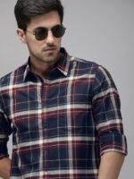 Roadster Men Navy Blue & Red Checked Casual Sustainable Shirt