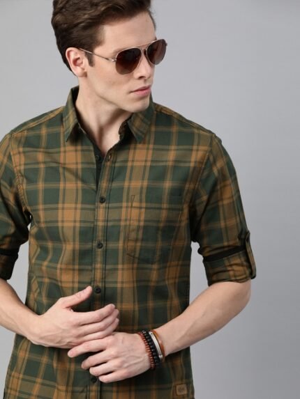 Roadster Men Olive Green & Mustard Yellow Checked Pure Cotton Casual Sustainable Shirt