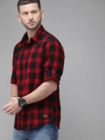 Roadster Men Red & Black Regular Fit Checked Sustainable Casual Shirt