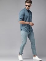 Roadster Men Teal Blue Regular Fit Solid Sustainable Casual Shirt