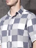 Roadster Men White & Blue Regular Fit Checked Sustainable Casual Shirt