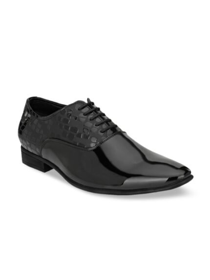 San Frissco Men Black Textured Formal Oxfords