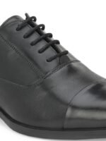 San Frissco Men Textured Leather Formal Oxfords