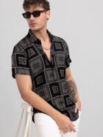 Snitch Men Slim Fit Printed Casual Shirt