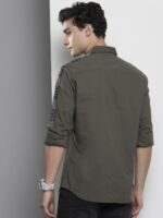 The Indian Garage Co Men Charcoal Black Solid Slim Fit Casual Shirt