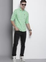 The Indian Garage Co Men Slim Fit Opaque Checked Casual Shirt