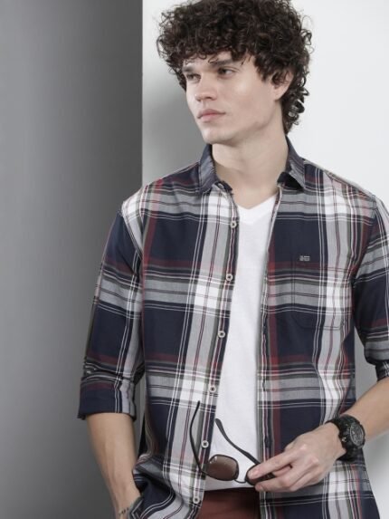 The Indian Garage Co Men Tartan Checked Casual Shirt