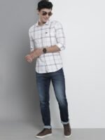 The Indian Garage Co Men White Checked Casual Shirt