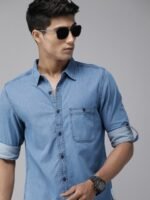 The Roadster Lifestyle Co Men Blue Solid Cotton Chambray Shirt