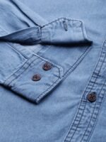 The Roadster Lifestyle Co Men Blue Solid Cotton Chambray Shirt