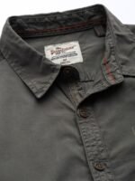 The Roadster Lifestyle Co Men Grey Melange Solid Casual Shirt