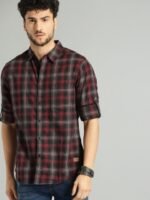 The Roadster Lifestyle Co Men Maroon & Black Regular Fit Checked Sustainable Casual Shirt