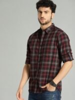 The Roadster Lifestyle Co Men Maroon & Black Regular Fit Checked Sustainable Casual Shirt