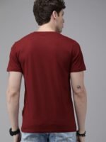 The Roadster Lifestyle Co Men Maroon Graphic Printed Round Neck Pure Cotton T-shirt